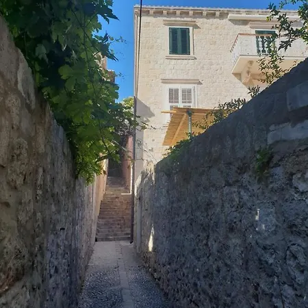 Deluxe Lights, Camera, Action! Apartment Dubrovnik